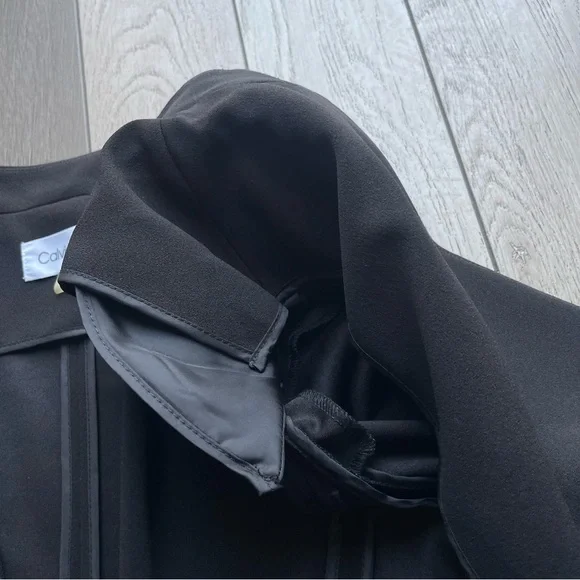 Calvin Klein Classic Black Blazer - Picture 6 of 8